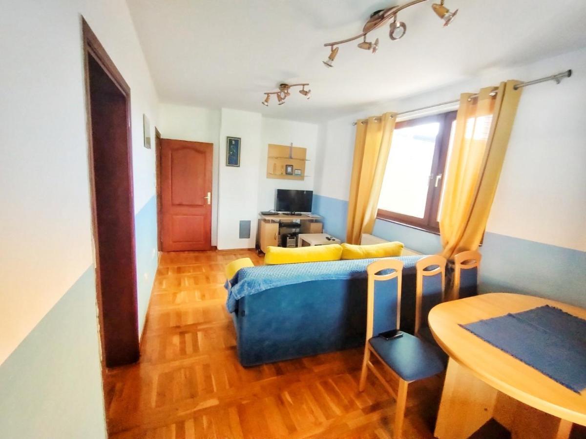 Plavi Apartman Airport Belgrade Exterior photo